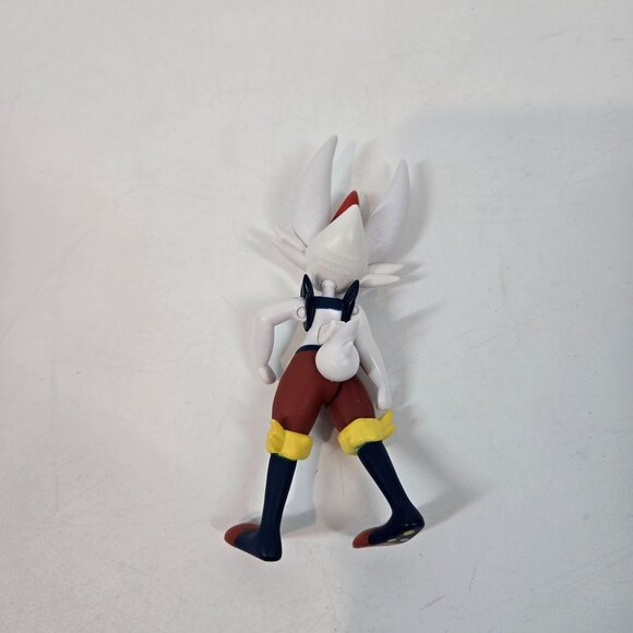 Pokemon Cinderace Action Figure Battle Feature Kicking Leg 2021 Jazwares 5" - Picture 4 of 7